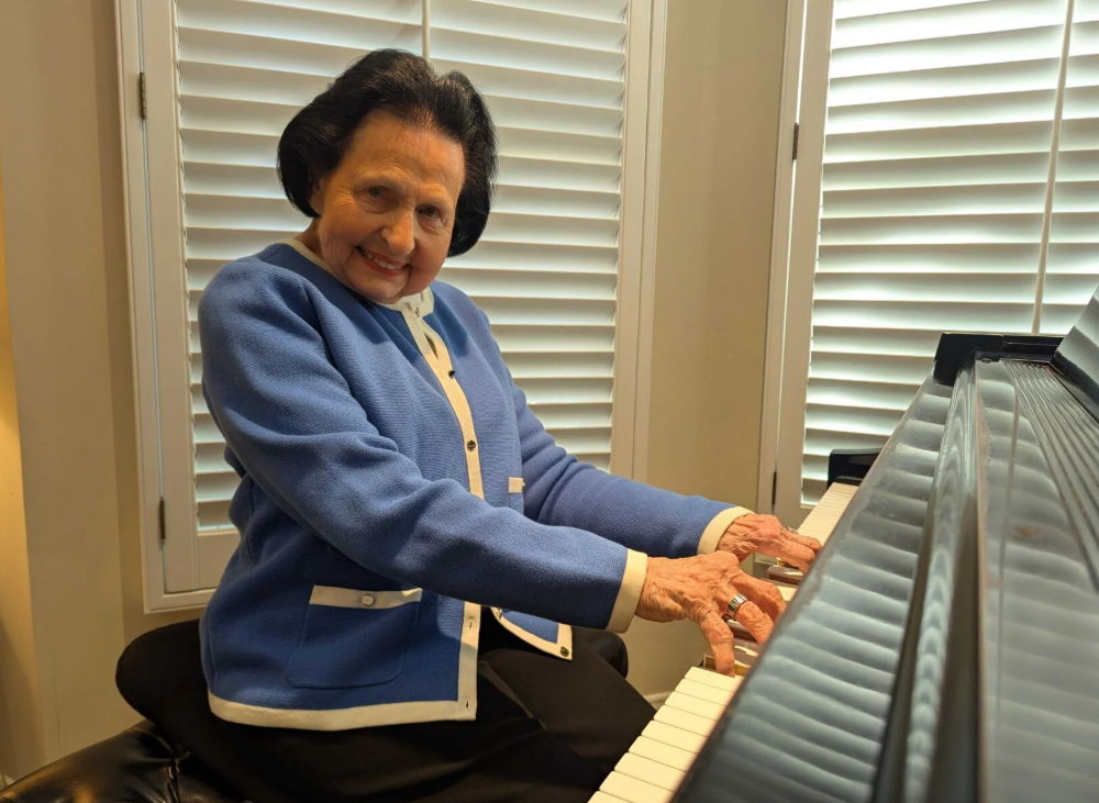 Merle Langs continues to share her gift with students.