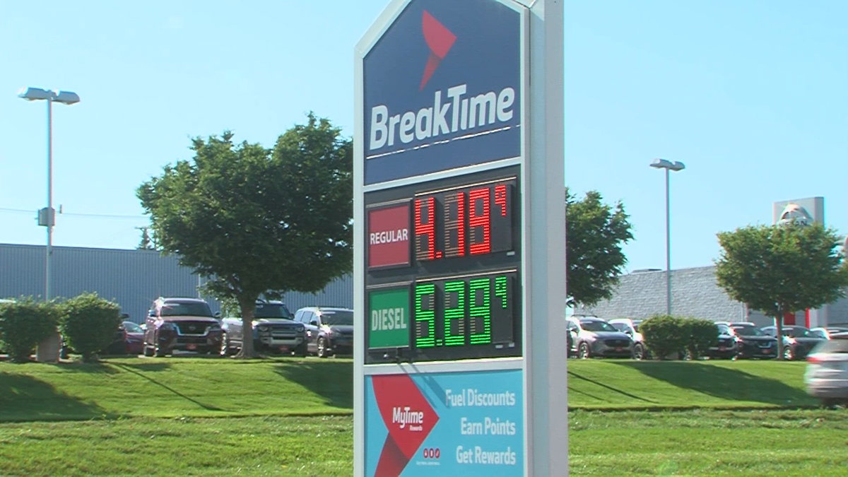 QUESTION OF THE DAY: Should the governor call a special session to suspend the gas tax?