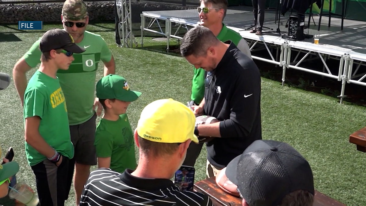 Happy Hour with Coach Dan Lanning returns to Bend next week