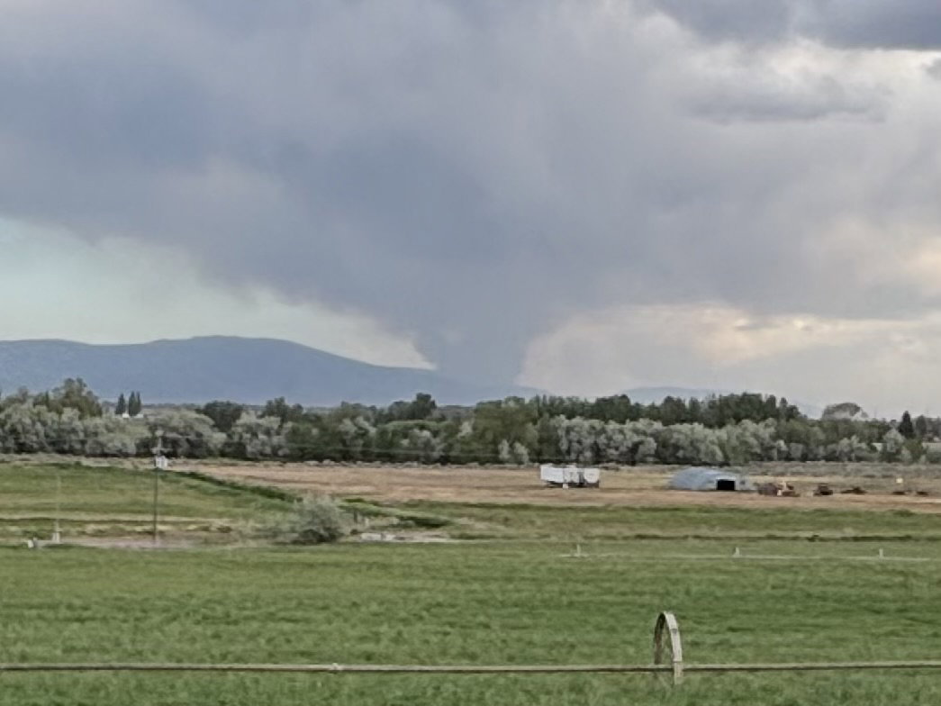 Thousands of acres scorched as wildfires spread across southern Idaho
