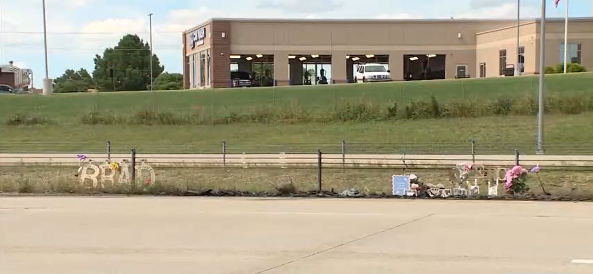 The El Reno community is mourning the loss of four individuals who died in a crash early Friday morning