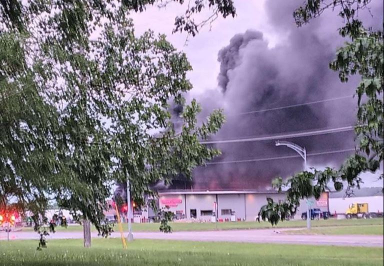 Marshall building catches fire