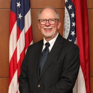 Nick Foster announces resignation from Columbia City Council