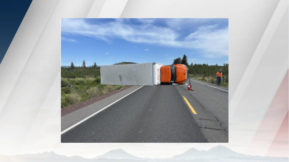 Traffic Alert: U.S. 26 Between Warm Springs and Mt. Hood now open after semi-truck tipped over