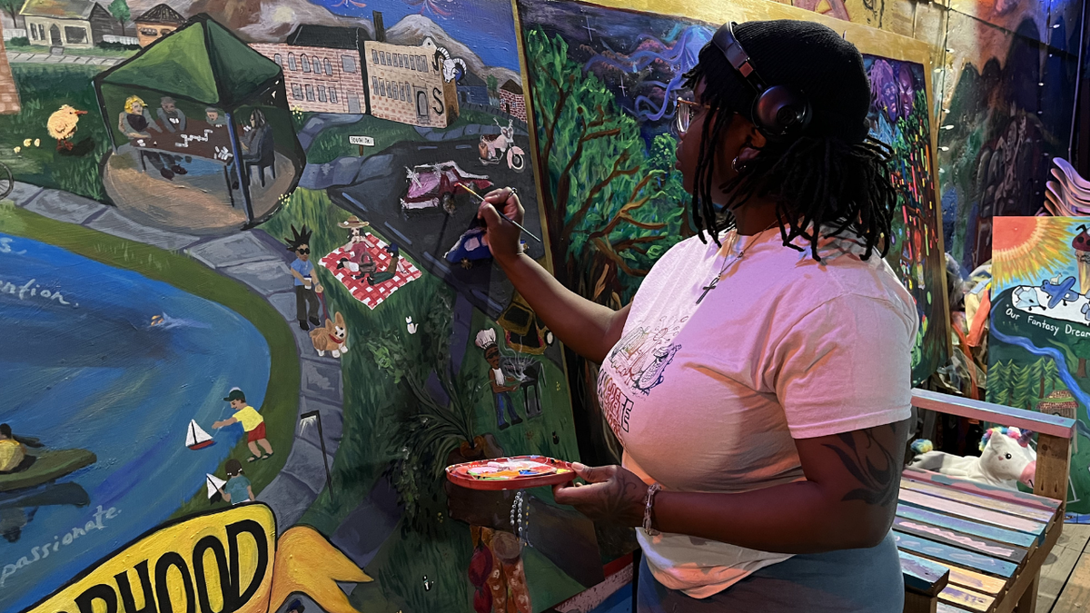 Local non-profit adding 10 new murals to Shooks Run Trail