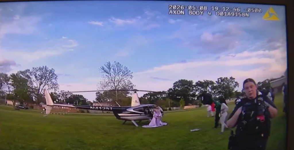 Markham police body cam captured the moment officers rushed to Roesner Park for a helicopter behind the fieldhouse.