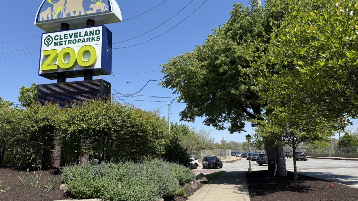 Two zoos in Northeast Ohio were evacuated Sunday after receiving threats similar to those faced by zoos across the country this weekend.