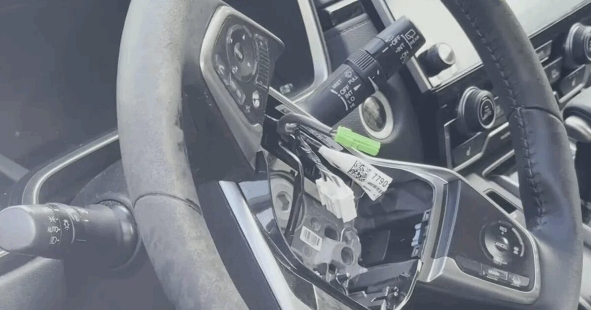 The Miami-Dade Sheriff's Office (MDSO) reported that 19 cars were broken into overnight