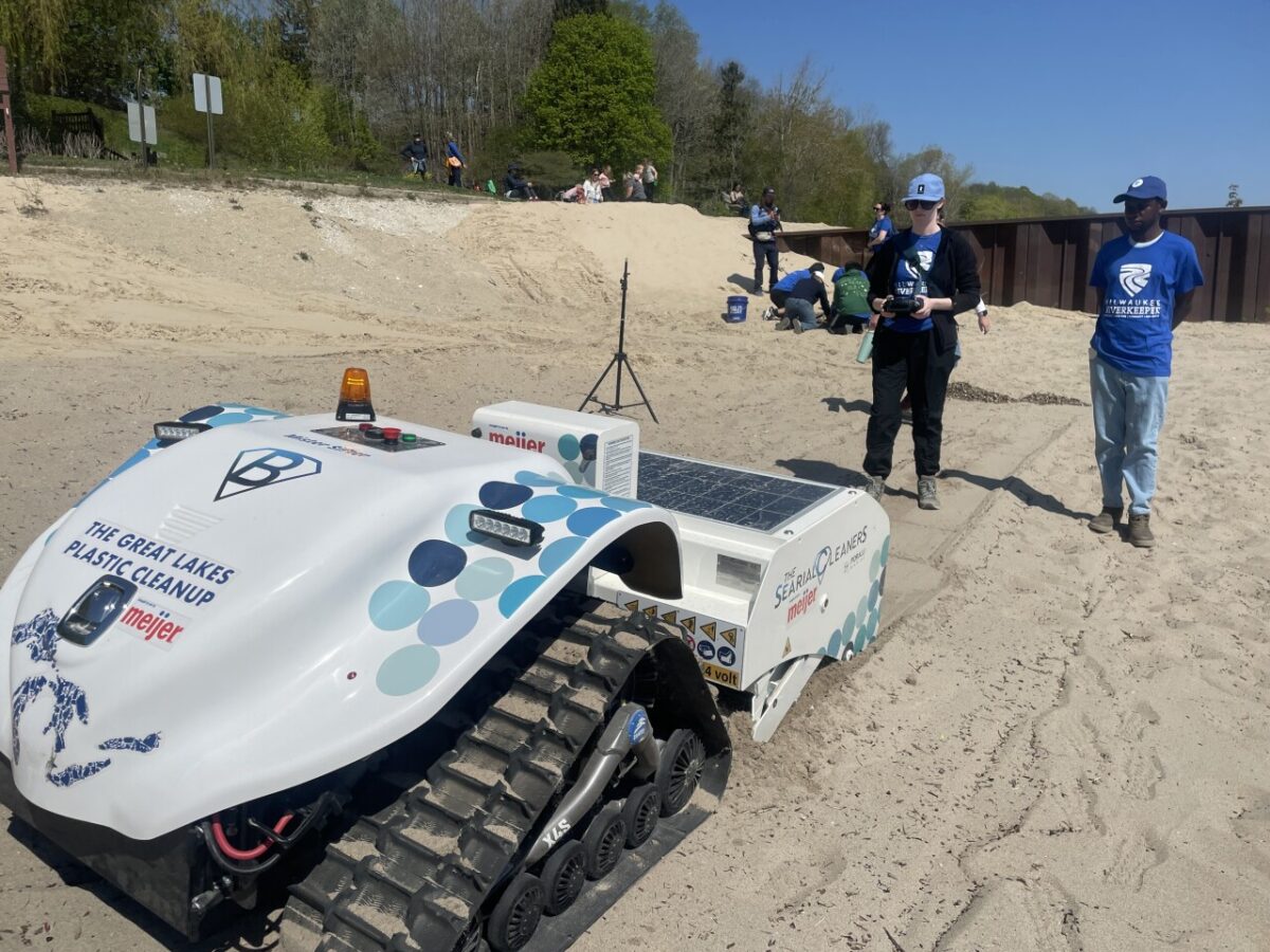 Milwaukee Riverkeeper deployed its beach-cleaning robot