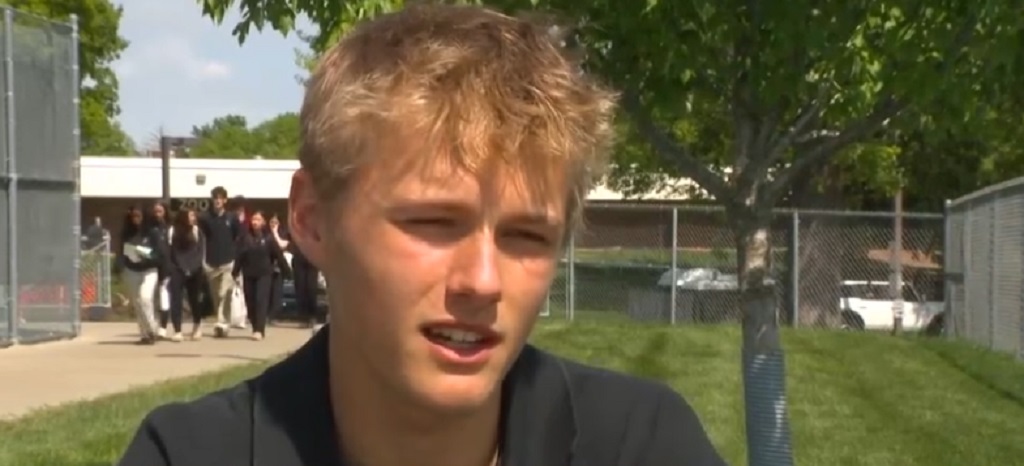 Marek Dessimoz rescued a woman from her burning home in Johnston Sunday night after spotting flames while playing golf at Hyperion Golf Club.