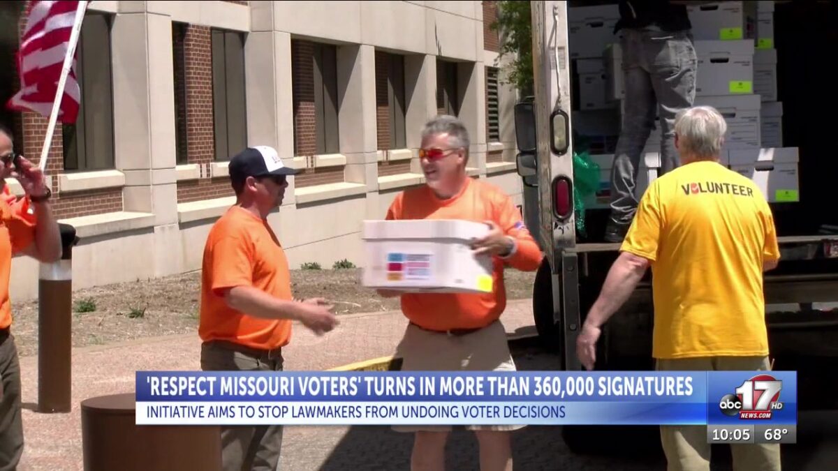 Respect Missouri Voters turns in more than 360