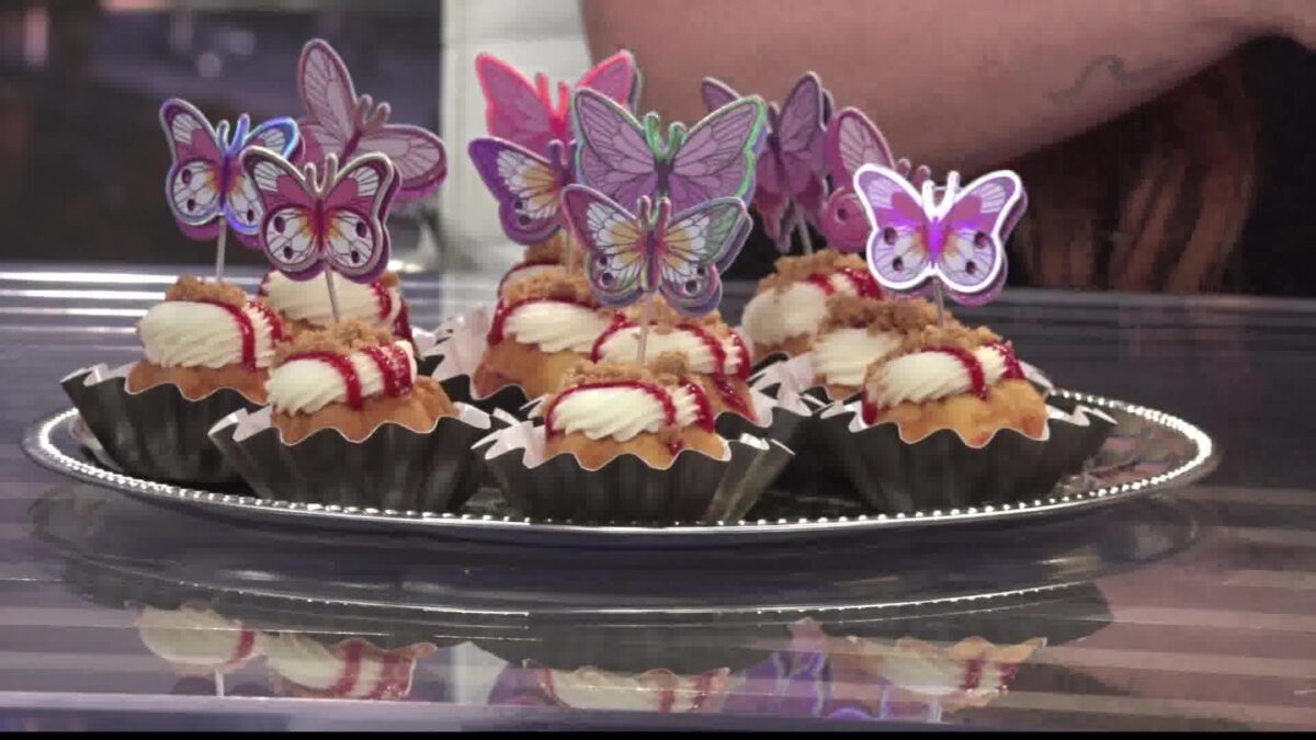 Nothing Bundt Cakes Shows Us The Sweetest Way to Celebrate Mother’s Day