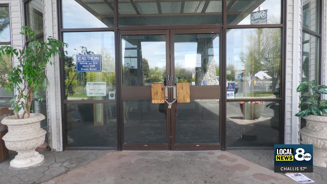 The Shilo Inn has shutdown – Employees say they were given no notice