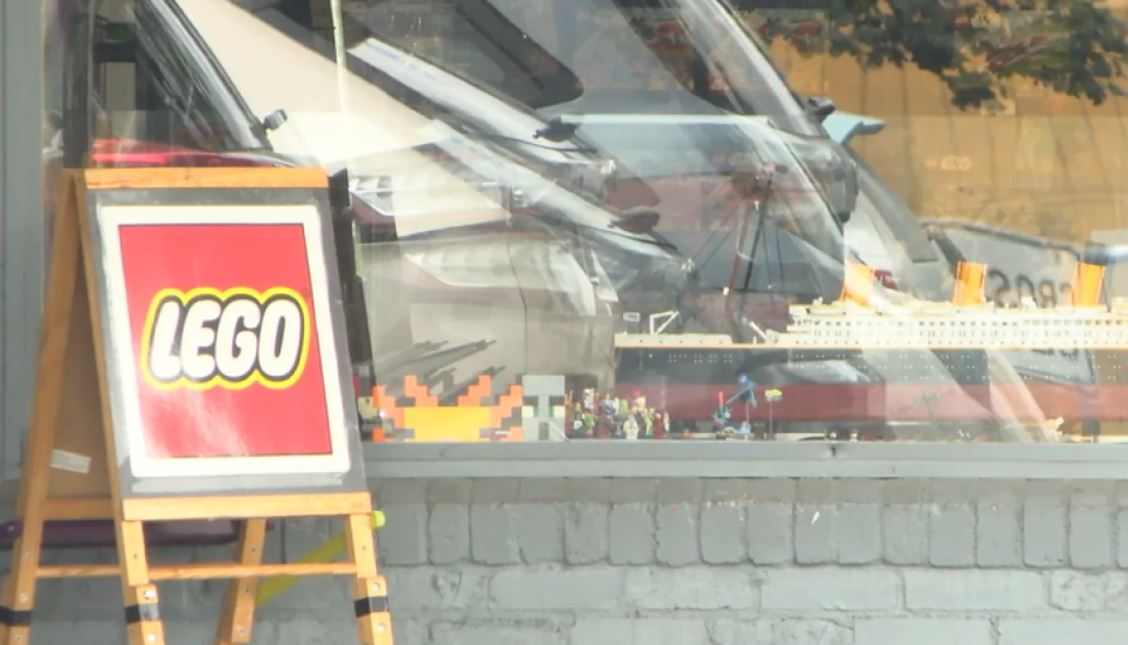 A LEGO Star Wars collection worth hundreds of thousands of dollars is at the center of a national controversy that has led to the closure of a Keizer store and raised questions about a Eugene location.