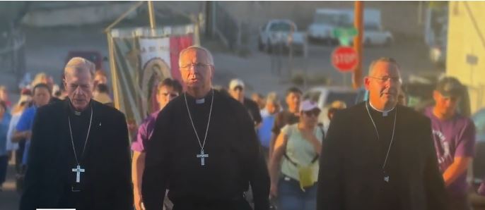 Catholic dioceses from the U.S. and Mexico preached to a united congregation on the state of the country