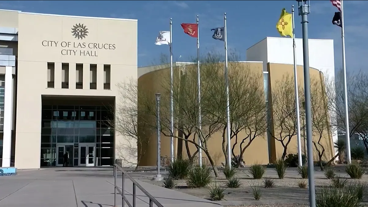Las Cruces City Council approves $586.3 million budget with cuts