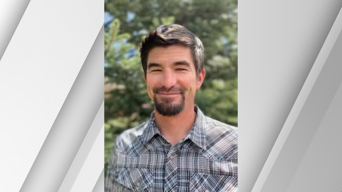 Victor mayor announces resignation amid recall effort