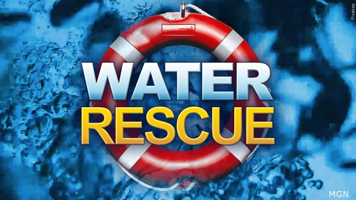Teens rescued after inflatable kayak deflates on Snake River
