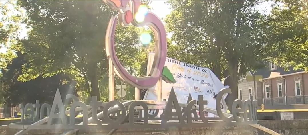 Clinton Township teens got their prom night after a gun threat forced the cancellation of the original dance just one hour before it was set to begin.
