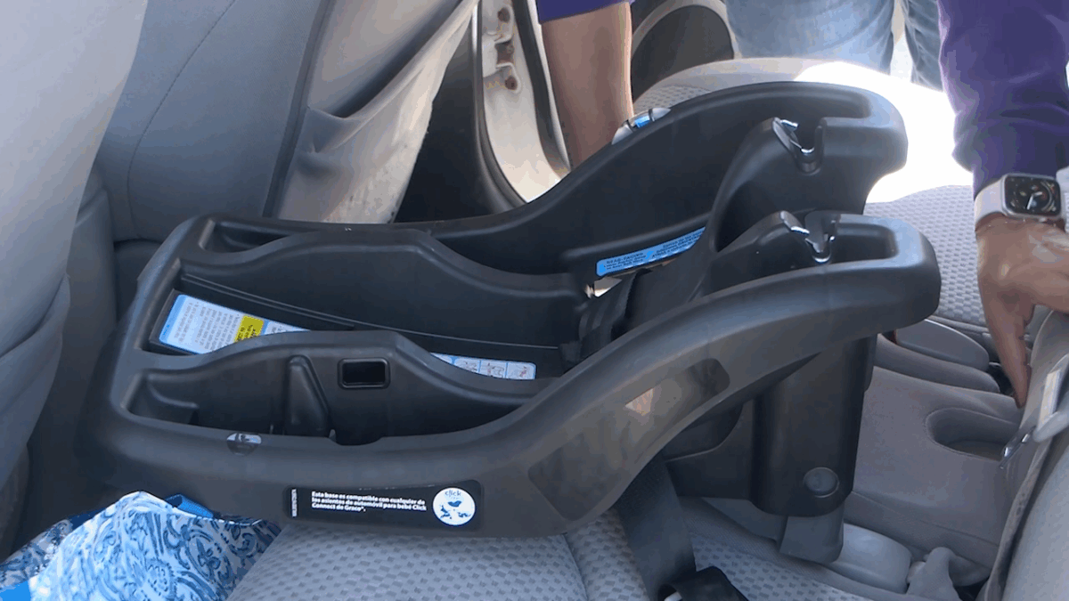 Free car seat fitting helps children stay safe in Las Cruces