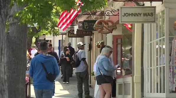 Carmel residents express frustration over tourism-related congestion