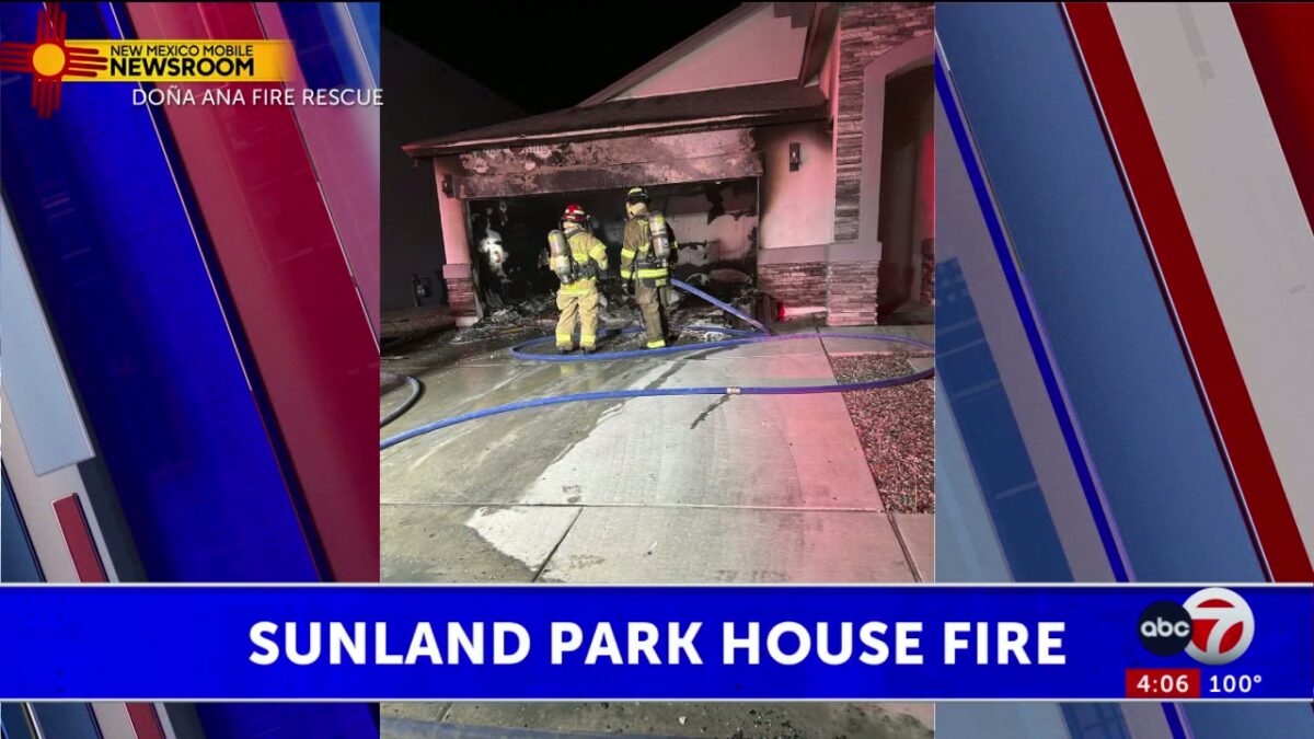 Firefighters put out Sunland Park house fire