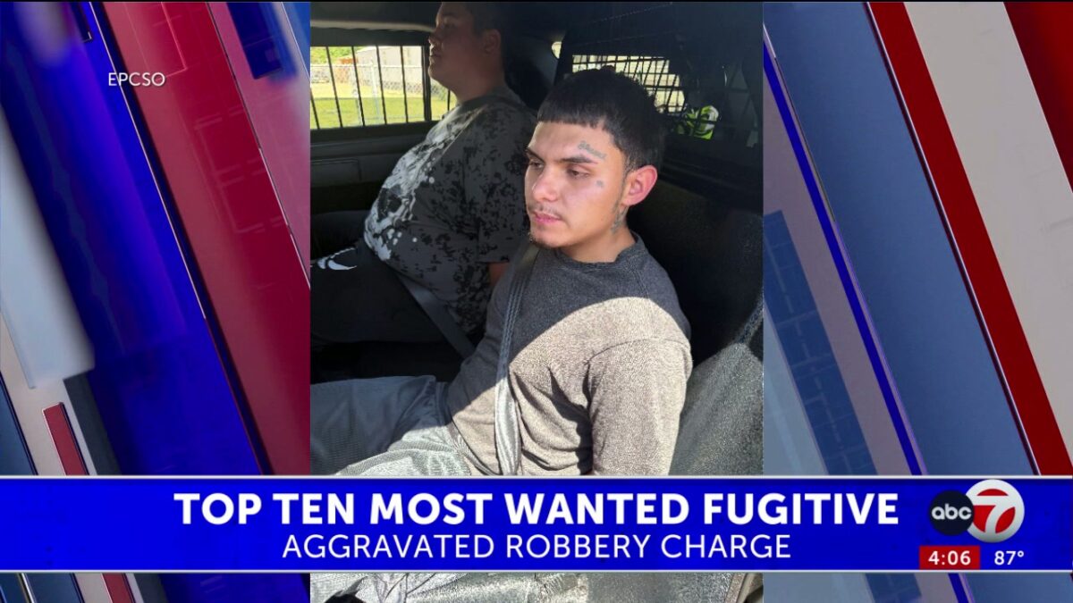 Deputies charge ‘Top Ten Most Wanted’ fugitive with aggravated robbery