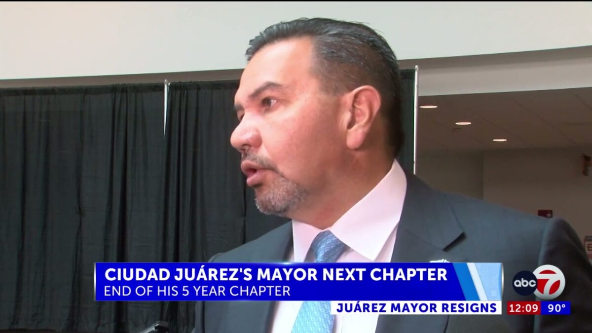 Juárez mayor requests leave of absence