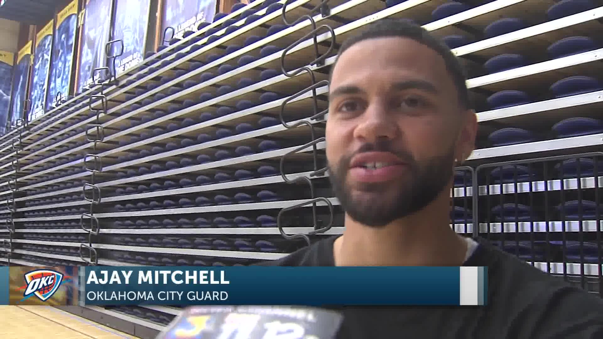 Ajay Mitchell returns to UCSB to talk to youth basketball camp