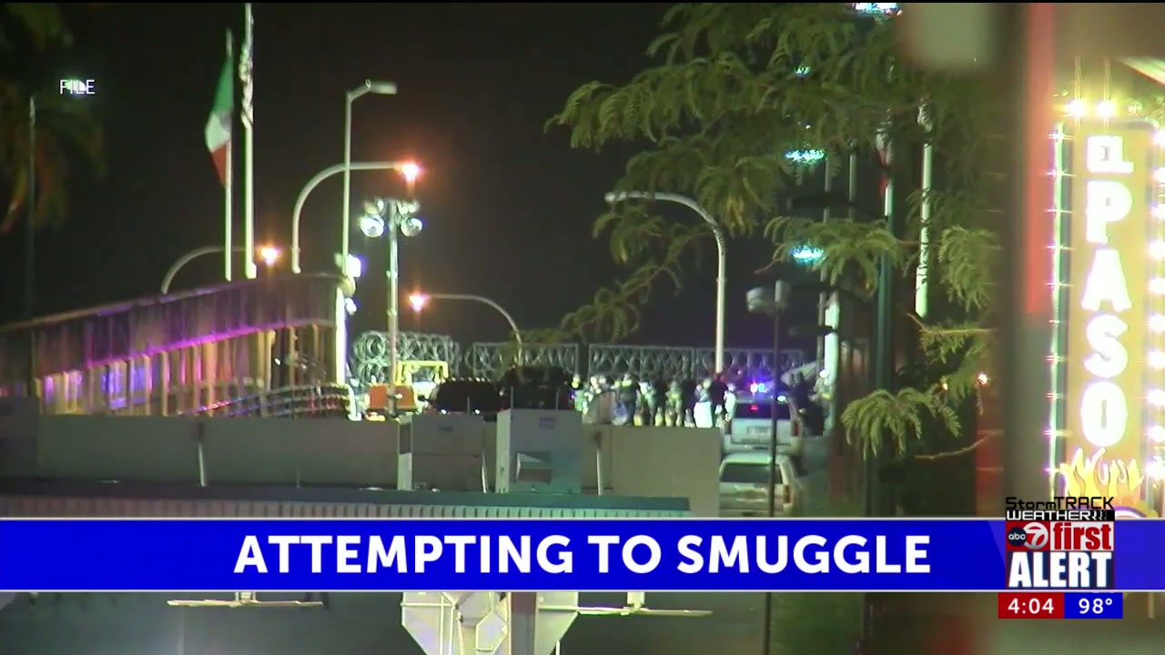 2 people accused of trying to smuggle people