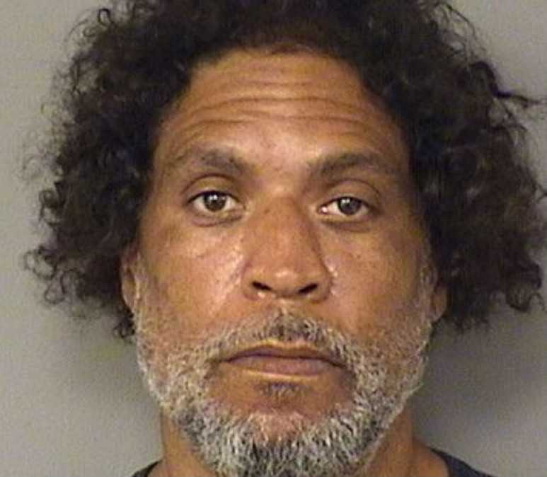 Jorge Manuel Garcia stole $20K in silver from a Wellington UPS Store using a tracking number on his phone.