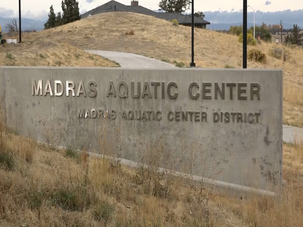 Petition triggers special election for Madras Aquatic Center recall