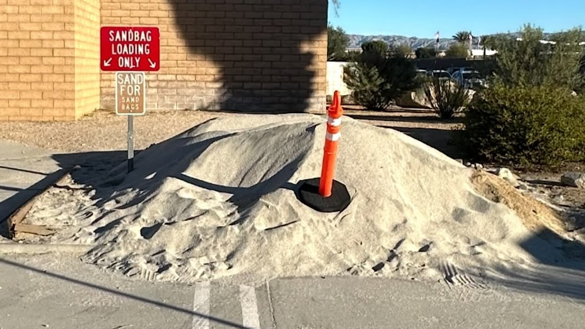 Palm Springs Fire Department offers free sandbags to help residents prepare for storms