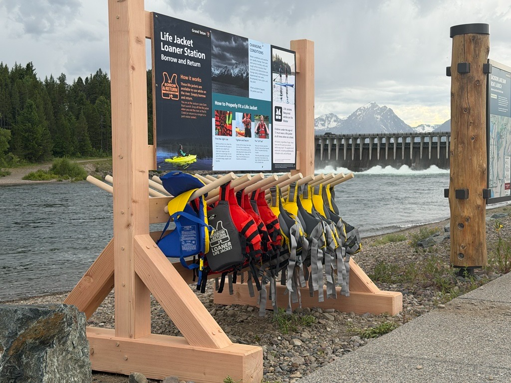 Visitors can now borrow life jackets at Grand Teton National Park