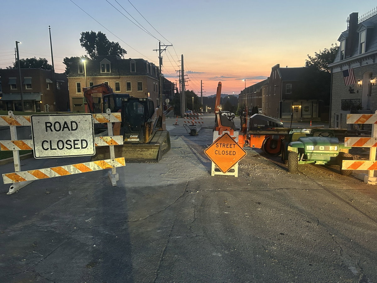 Multiple road and lane closures in Jefferson City