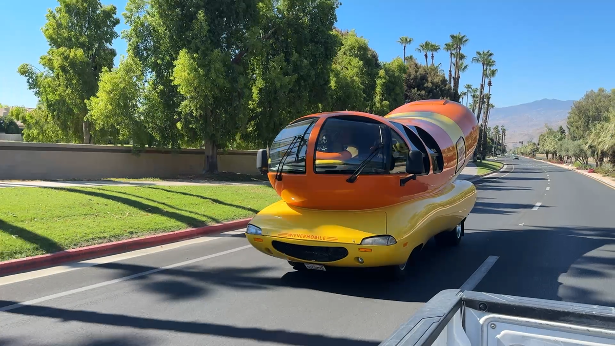 Oscar Mayer Wienermobile rolls into Palm Springs for special Power game