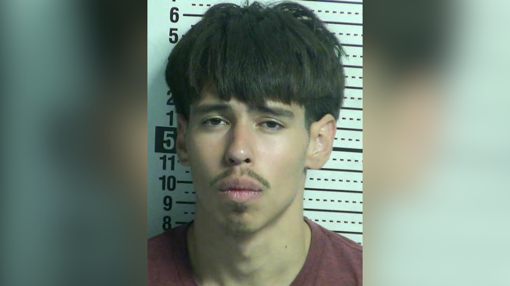 Man charged with negligent deadly weapon use at Whiskey Dicks Las Cruces
