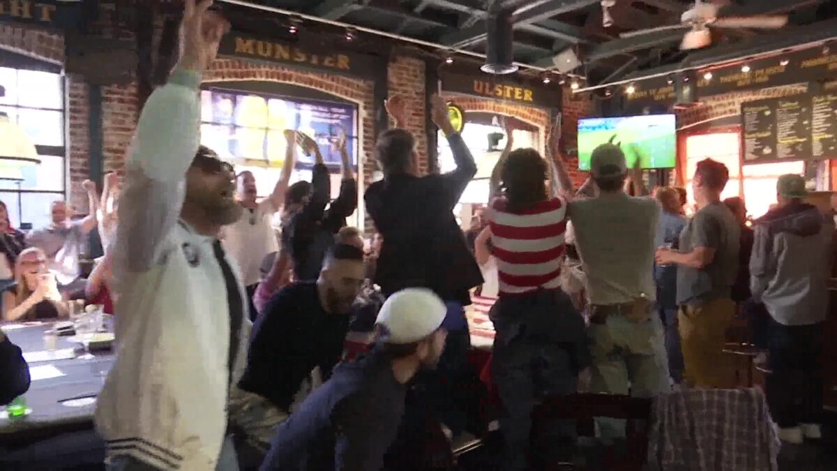 FIFA Fans Enjoy US vs. Bosnia and Herzegovina