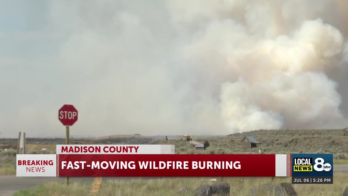 ‘Maze Fire’ swells to 900 acres; Evacuation Shelter established if needed