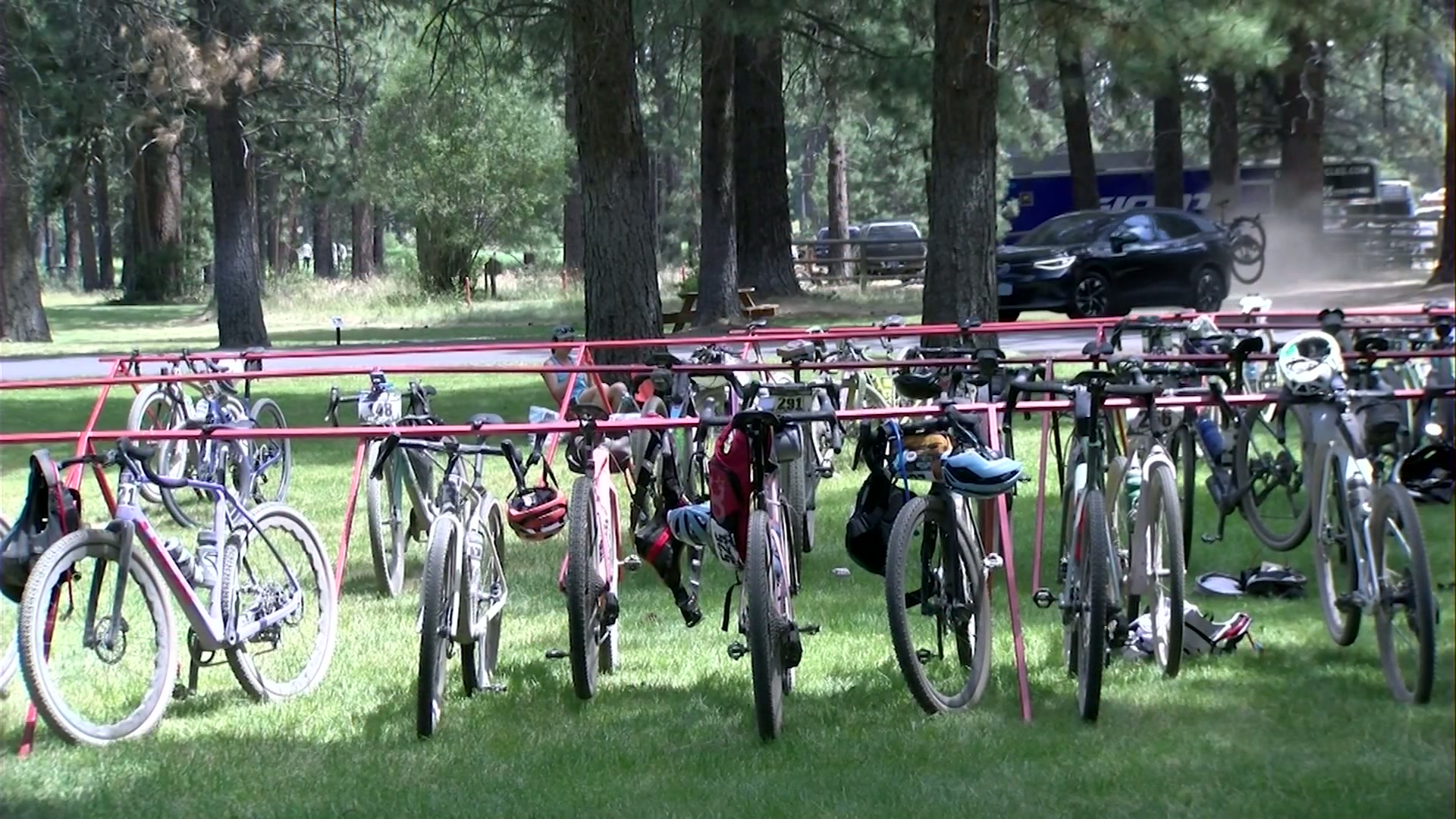 Oregon Trail Gravel Grinder brings together riders from around the globe while giving back to local communities