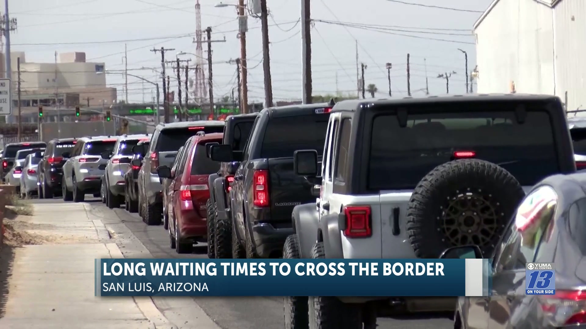 Long waiting times to cross the border into Mexico