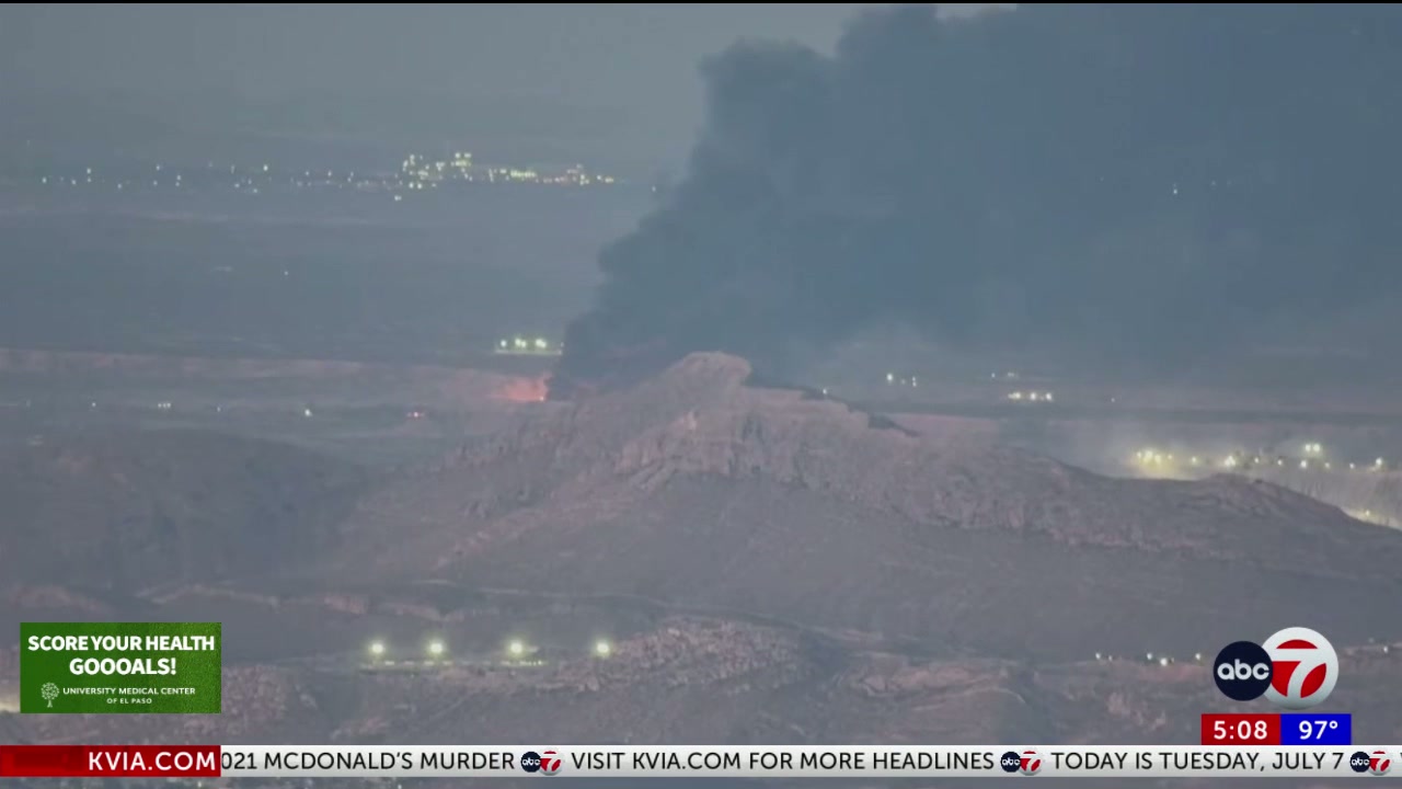 Juarez firefighters control overnight tire storage fire