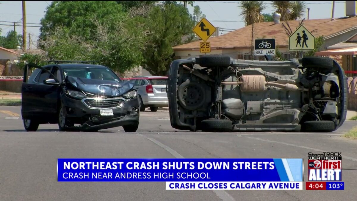 Crash closes Calgary Avenue in Northeast El Paso