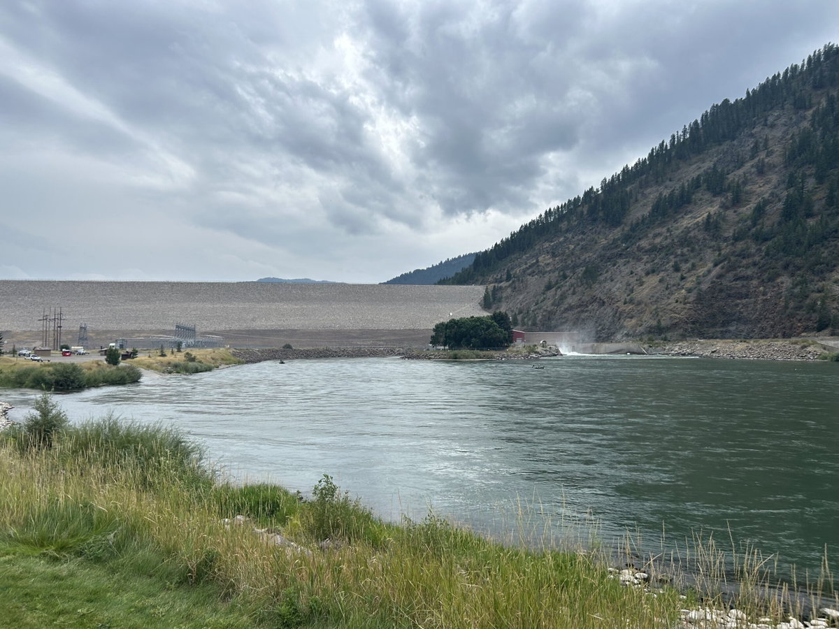 Three rescued from capsized boat below Palisades Dam
