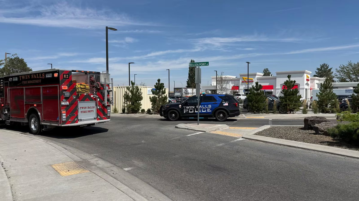 Heavy Police response at Twin Falls In-N-Out; search underway for shooting suspects