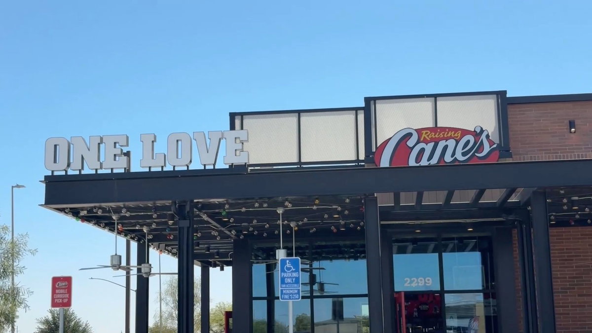 Raising Cane’s celebrates 30 years