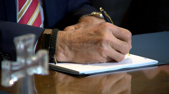 Missouri law allowing divorces during pregnancy goes into effect Aug. 28