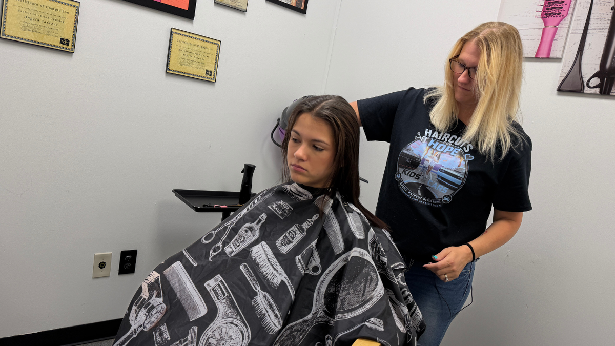 Local stylist dishes out fresh looks to help foster children find their fresh start