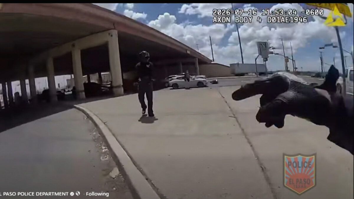 High-speed chase ends with crash