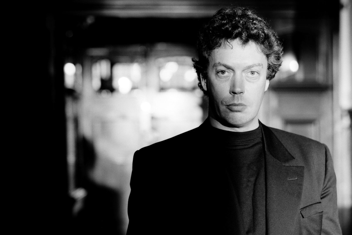 Tim Curry